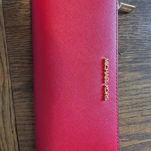 Michael Kors wallet red.